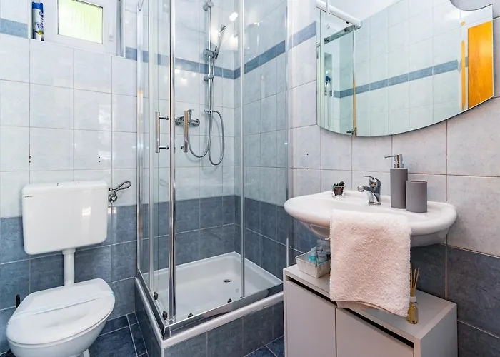 House Mima Case de vacanță